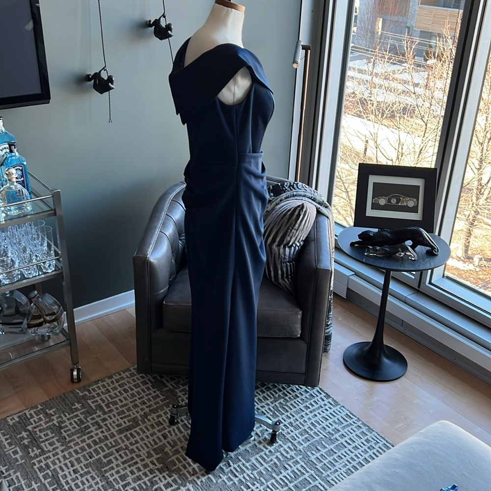 New XSCAPE Ruffle Off the Shoulder Scuba Gown in Midnight Size 16 - Picture 5 of 14